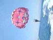 ali�an g�ven parasailing yaparken