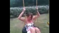 G�zel K�z�n Sal�ncakl� Sonu